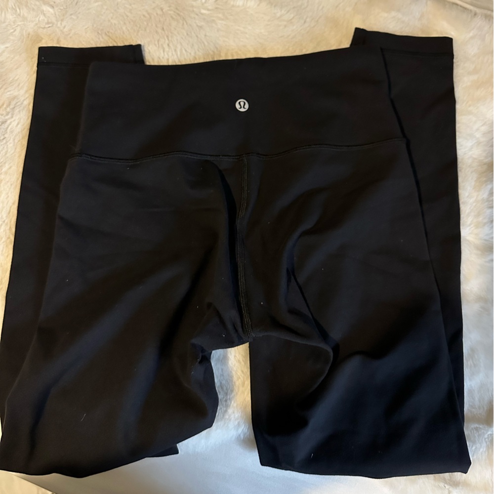 Lululemon leggings size 6